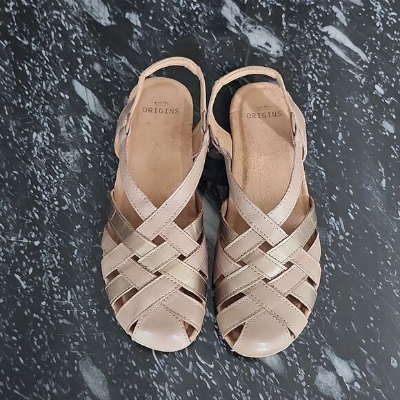 EARTH ORIGINS BERRI WOVEN CASUAL ROUND TOE SLIP-ON SANDALS - Picture 3 of 14